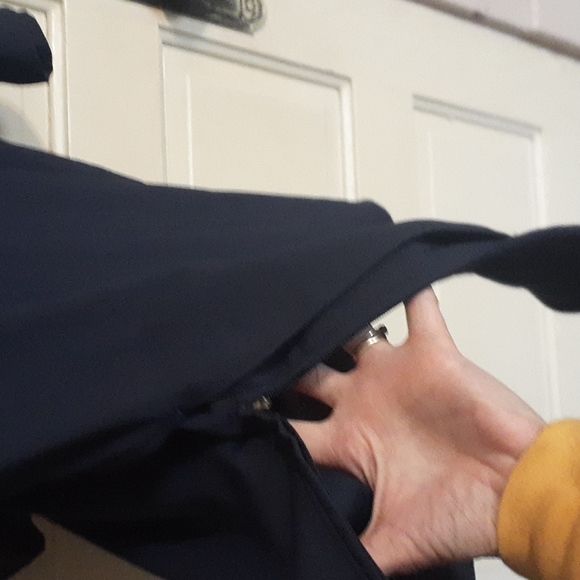 Under Armour loose shirt - Picture 4 of 5